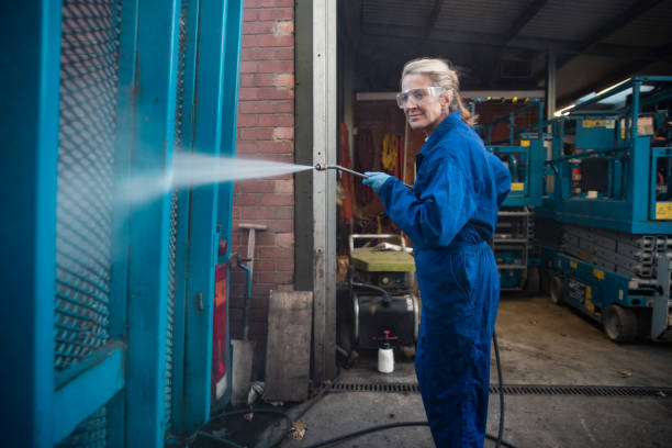 Professional Pressure Washing in Lakes East, CT